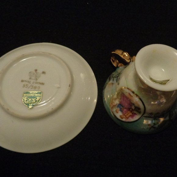 GILTY PLEASURE ROYAL CROWN JAPAN GILT ROMANCE CUP & SAUCER - Picture 7 of 8